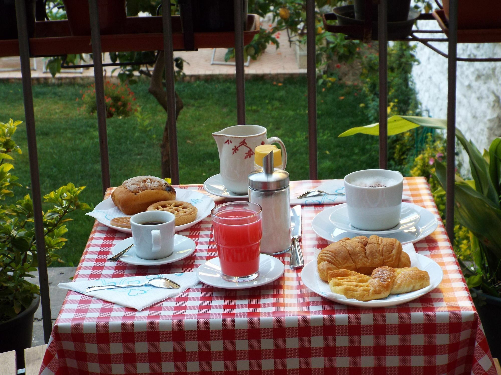 B&B Ingiropernapoli 外观 照片