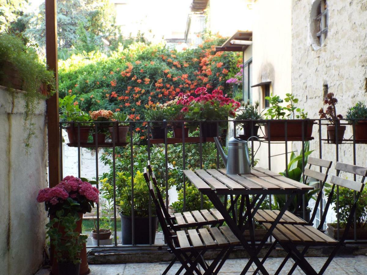 B&B Ingiropernapoli 外观 照片
