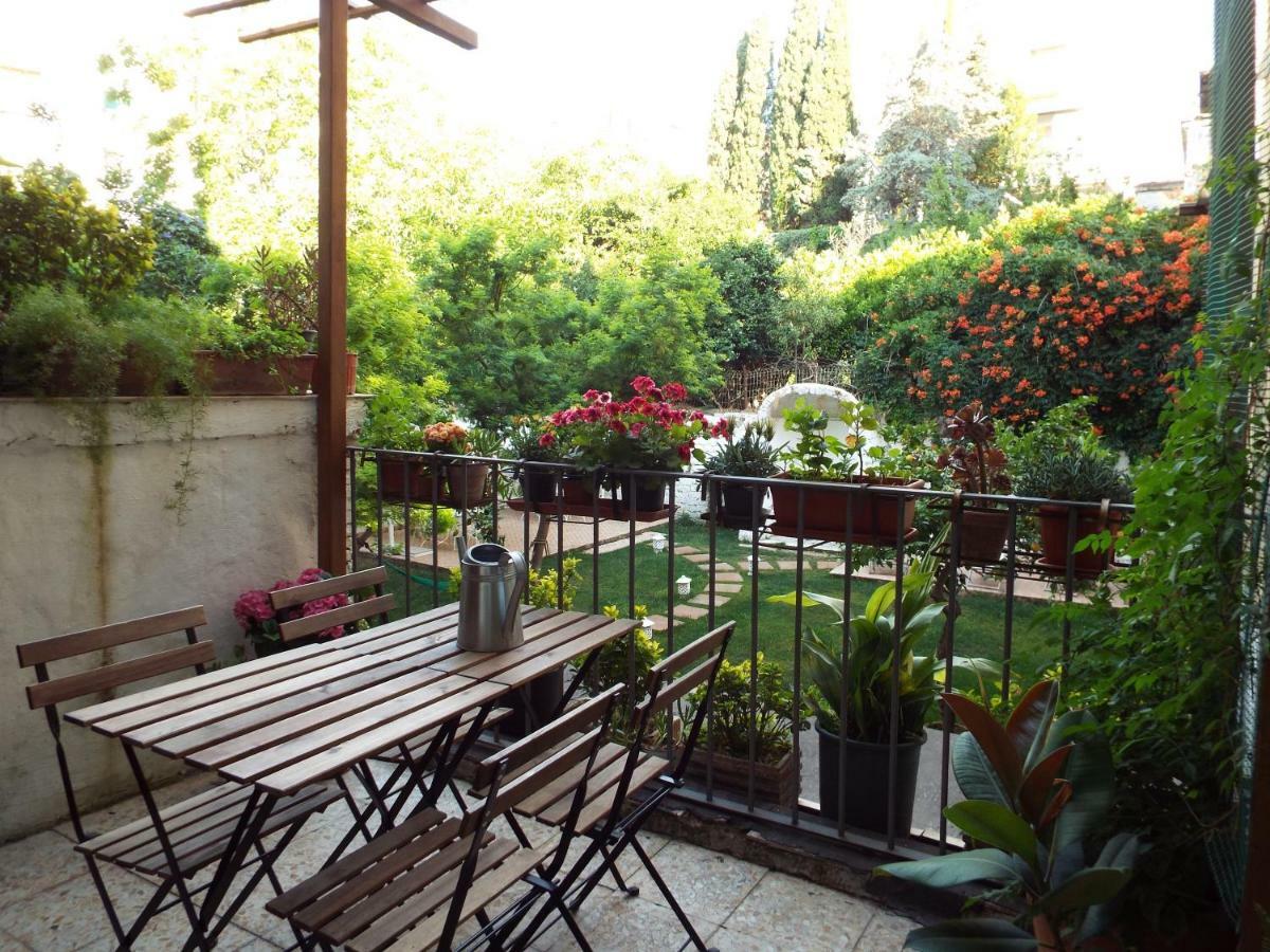 B&B Ingiropernapoli 外观 照片